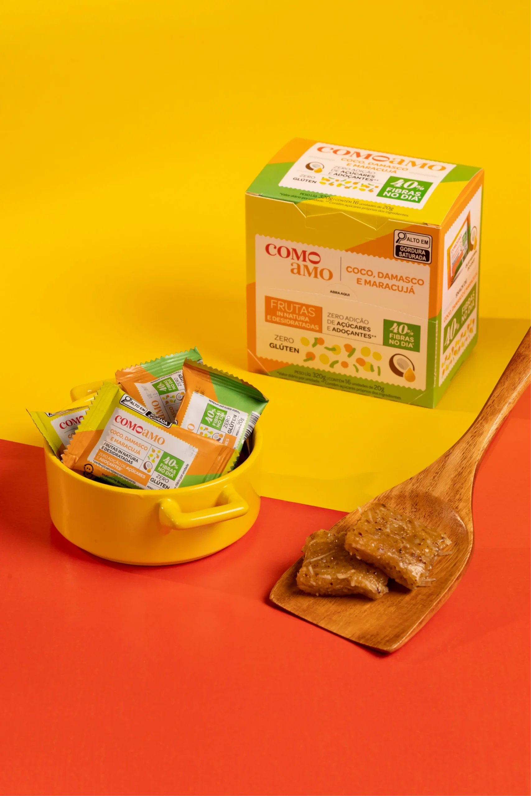 Damasco, coco e maracujá como amo